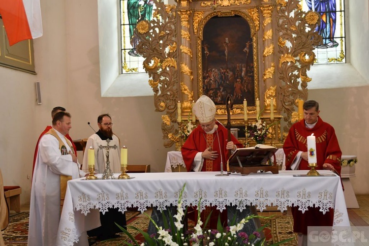 Parafia w Bytnicy świętuje 65 lat