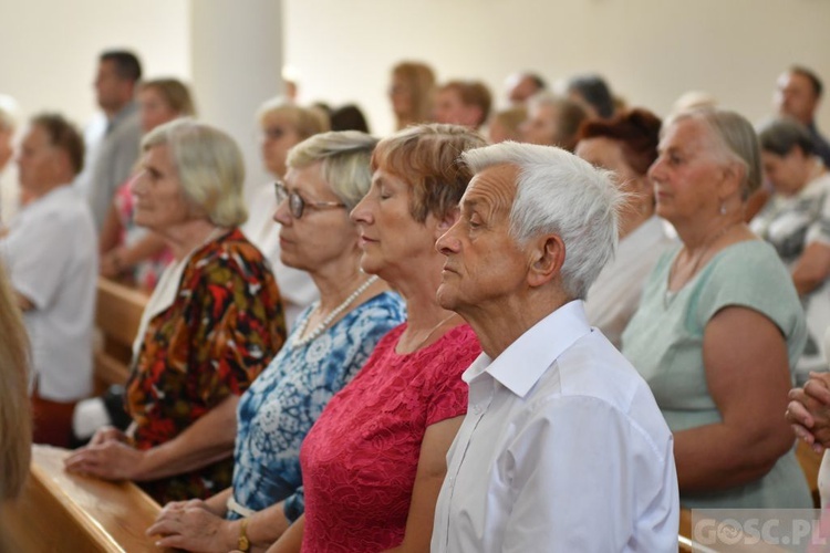 Parafia w Bytnicy świętuje 65 lat