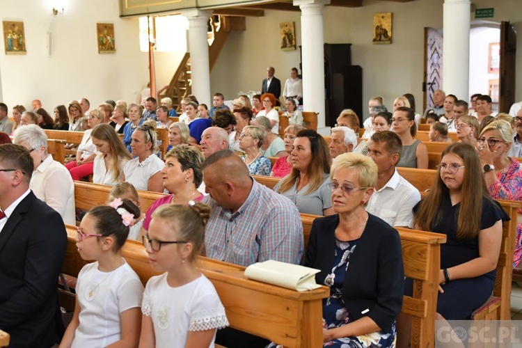 Parafia w Bytnicy świętuje 65 lat