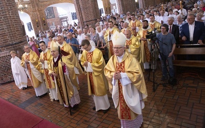 Bp Dajczak: Nie można zmienić Credo na "ja sądzę"