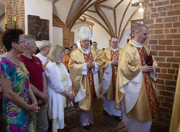 Msza św. jubileuszowa w Kołobrzegu, cz. 2
