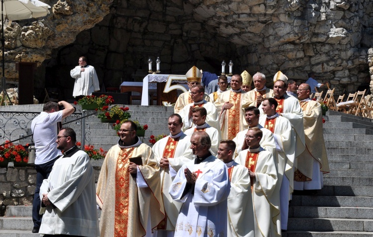 Pielgrzymka Mężczyzn i Młodzieńców na Górze Świętej Anny