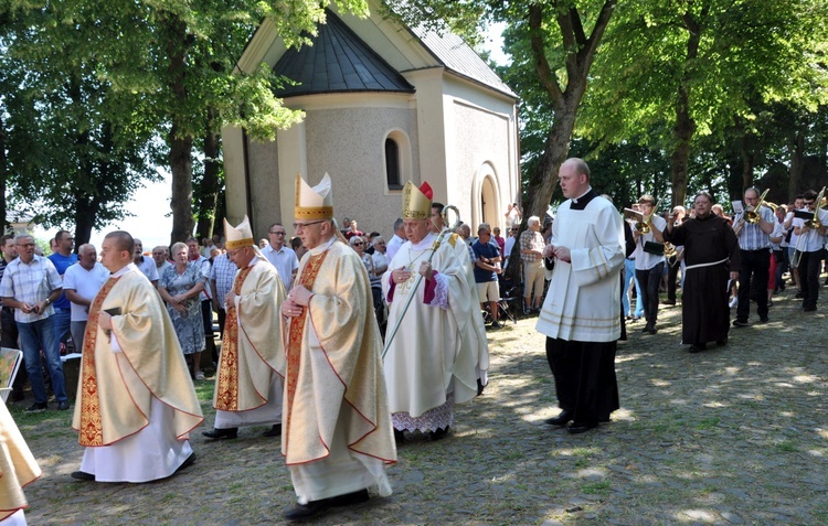 Pielgrzymka Mężczyzn i Młodzieńców na Górze Świętej Anny