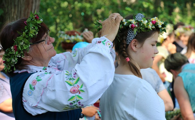 Sobótki w radomskim skansenie