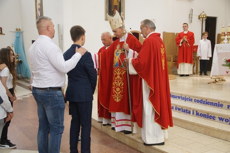 Wałbrzych. Odpust i bierzmowanie u św. app. Piotra i Pawła
