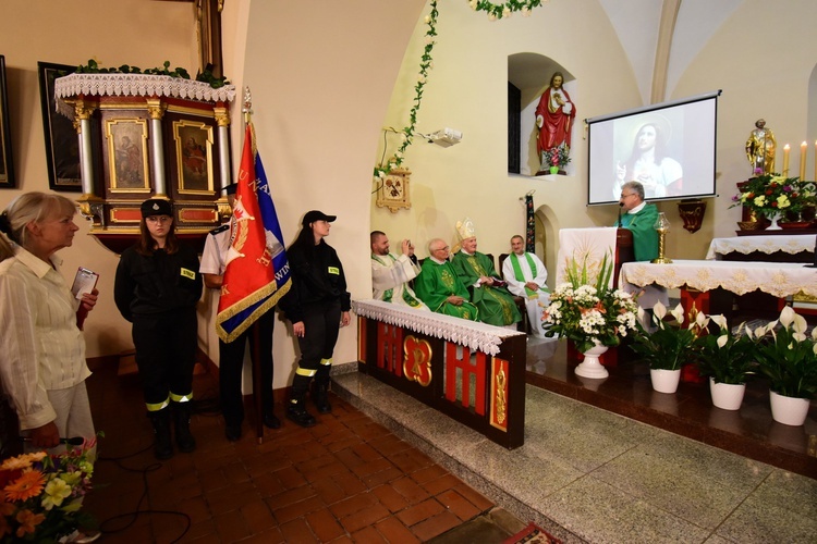 W Jaźwinie pożegnali ks. Stanisława Kucharskiego. Pracował tam prawie 40 lat