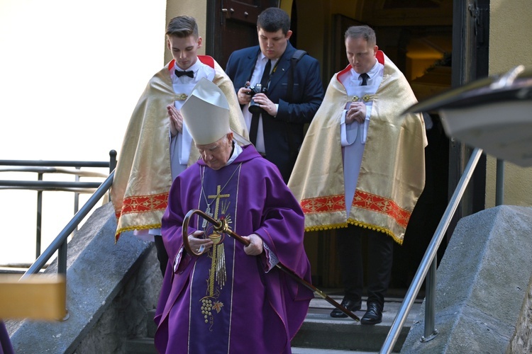 Ząbkowice Śl. Pożegnali ks. Stanisława Matuszewskiego SAC