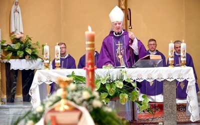 Ząbkowice Śl. Pożegnali ks. Stanisława Matuszewskiego SAC