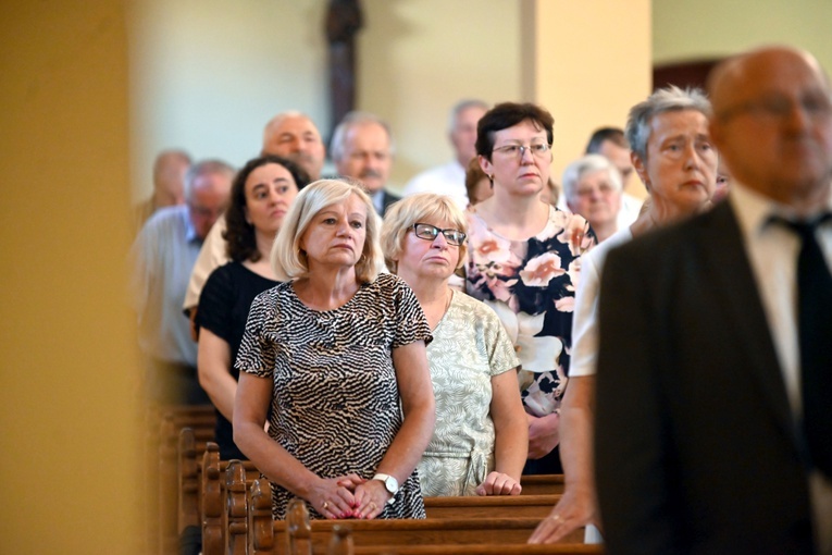 Ząbkowice Śl. Pożegnali ks. Stanisława Matuszewskiego SAC