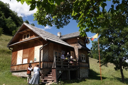 Ochotnica Górna. Gazdówka Wojtyłowa i św. Jan Chrzciciel