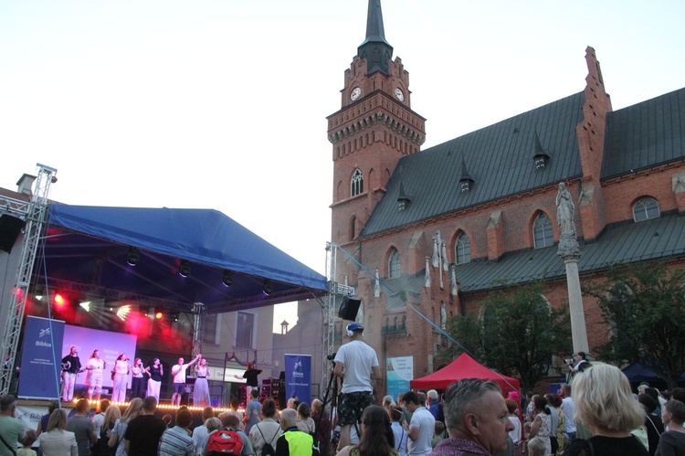 Tarnów. Festiwal naprawdę Dobrej Książki