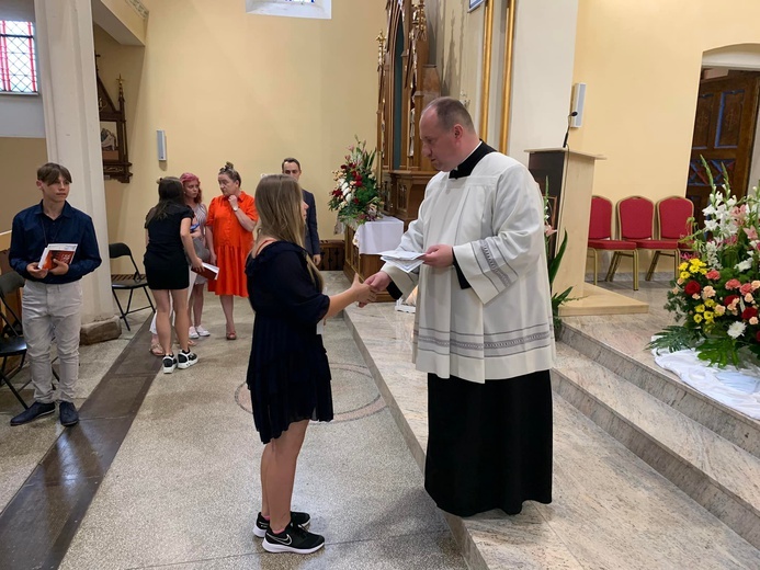 Wałbrzych. Bierzmowanie u św. Barbary z niespodziankami