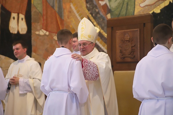 Błogosławieństwo lektorów. Dbałość o liturgię to jeden z postulatów, które pojawiły się w trakcie prac.