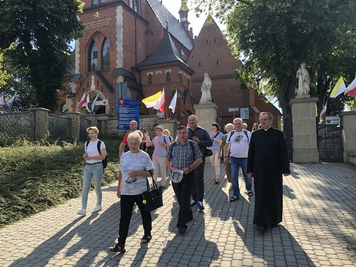 Ze Szczepanowa do Brzeska