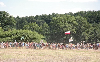 ▲	W tym roku pątnicy wyruszą do Matki Bożej pod hasłem: „Chrystus naszym pokojem”.