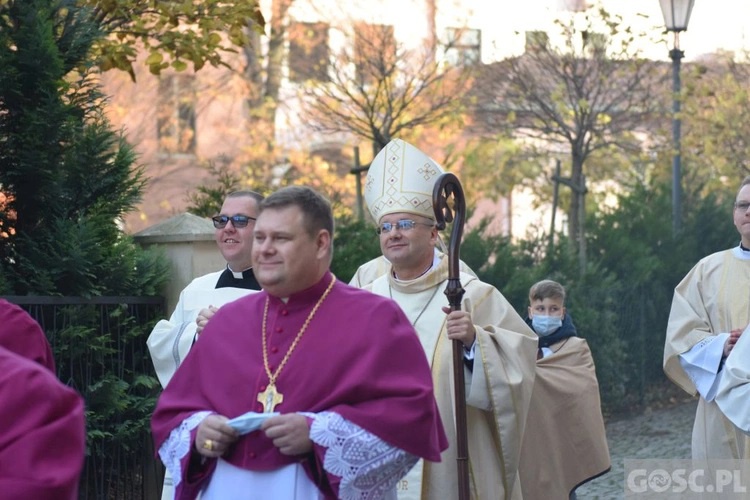 Biskup nominat w obiektywie Gościa Niedzielnego