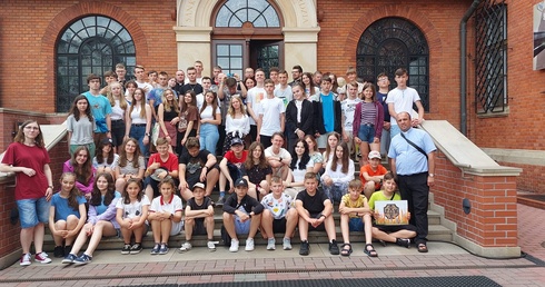 Pierwszego dnia rekolekcji młodzież i dzieci odwiedzili m.in. sanktuarium w Krakowie-Łagiewnikach.