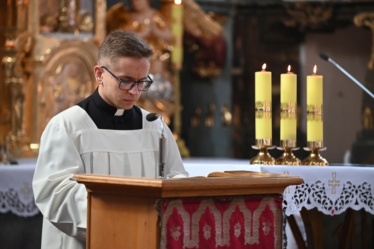 Byczeń. Pogrzeb ks. Władysława Wichrowicza