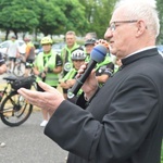 Głogów. Pątnicy na rowerach zmierzają na Jasną Górę