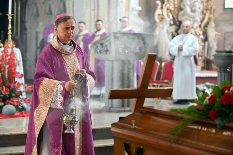 Zmarł Andrzej Czub, wieloletni nadzwyczajny szafarz i lider Odnowy w Duchu Świętym