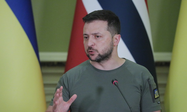 Zełenski: Ukraina negocjuje z partnerami o dostawach nowych broni