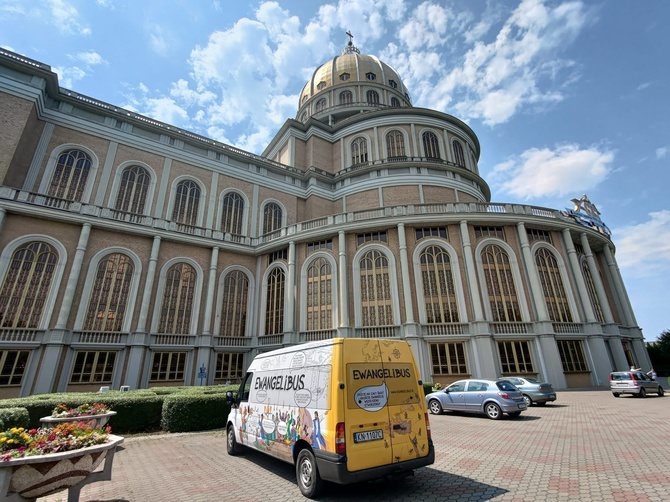 Mobilna słuchalnica i kazalnica