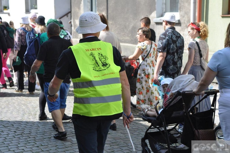 Z Otynia na Jasną Górę