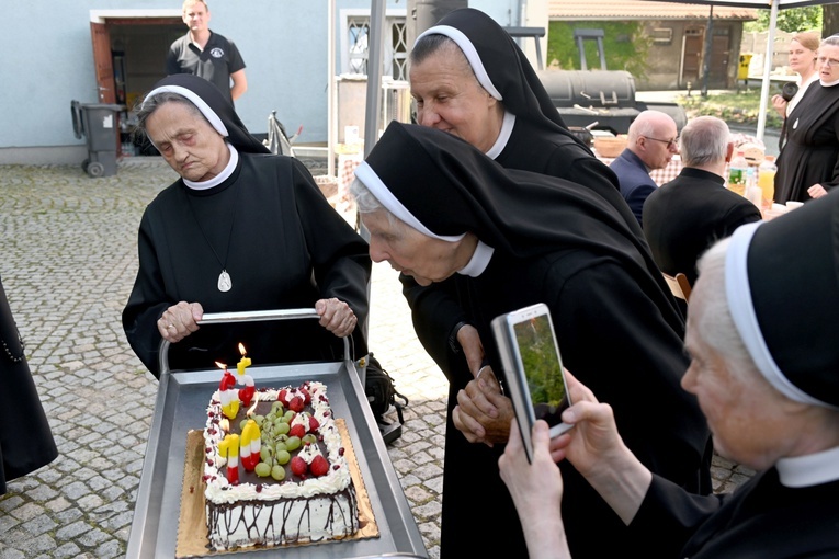 Jubileusze dzierżoniowskich elżbietanek 