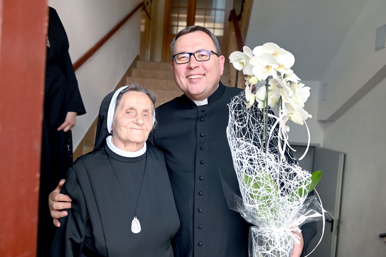 Jubileusze dzierżoniowskich elżbietanek 