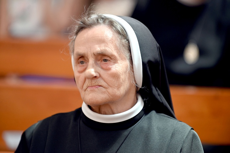 Jubileusze dzierżoniowskich elżbietanek 