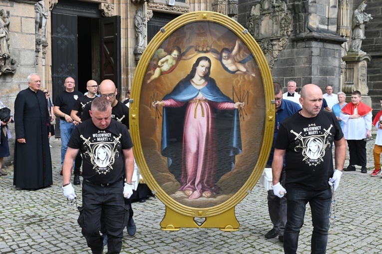 Świdnica. Rozpoczęcie peregrynacji obrazu MB Łaskawej Strażniczki Polski