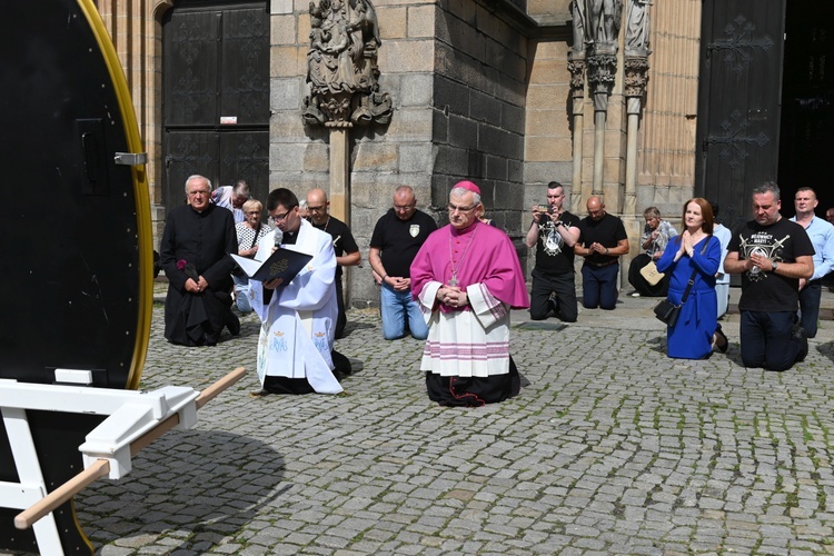 Świdnica. Rozpoczęcie peregrynacji obrazu MB Łaskawej Strażniczki Polski