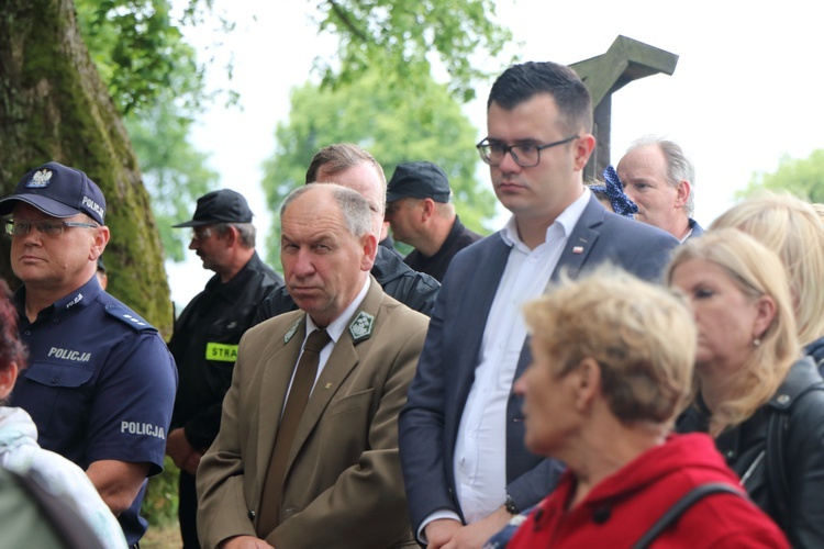 Bałdy. Osłonięto głaz upamiętniający bp. Józefa Geritza