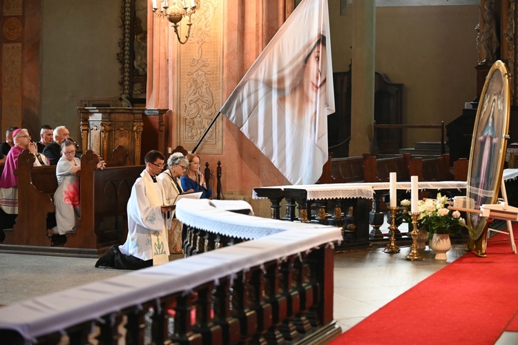 Świdnica. Rozpoczęcie peregrynacji obrazu MB Łaskawej Strażniczki Polski