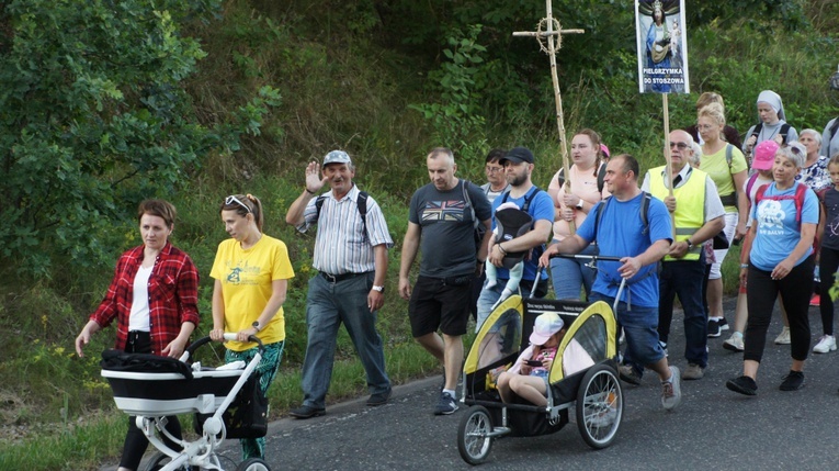 Łagiewniki. XV Piesza Pielgrzymka do MB Pocieszenia w Stoszowie