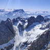 6 osób zginęło, 9 rannych w wyniku oderwania się fragmentu skalnego w Dolomitach