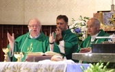 Wprowadzenie nowego proboszcza, ks. Adama Bożka, w parafii św. Maksymiliana w Ciścu