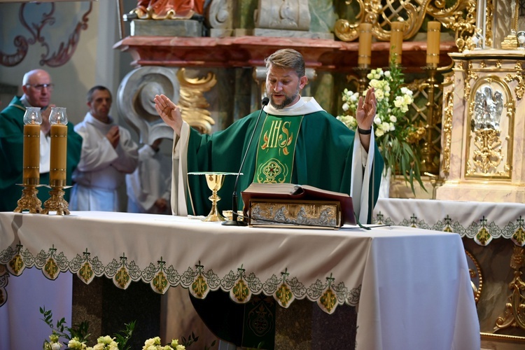 Wdzięczni za 4 lata z o. Dariuszem Laskowskim 