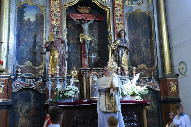 U św. Piotra i Pawła w sądeckim skansenie