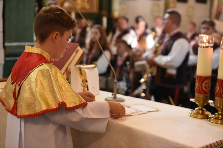 U św. Piotra i Pawła w sądeckim skansenie
