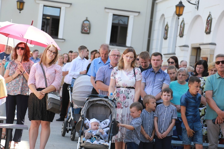 Poświęcenie figury Chrystusa Frasobliwego