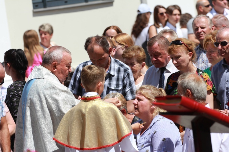 Poświęcenie figury Chrystusa Frasobliwego