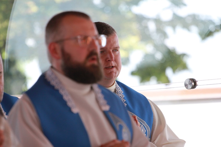 Poświęcenie figury Chrystusa Frasobliwego