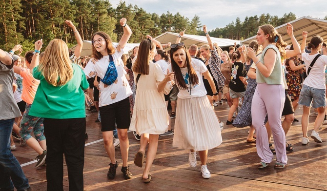 Lubliniec. Trwa Festiwal Życia