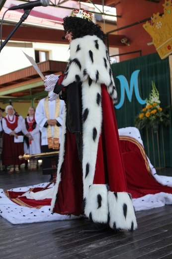 Rajcza przyjęła relikwie Prymasa Tysiąclecia oraz kapelana Solidarności