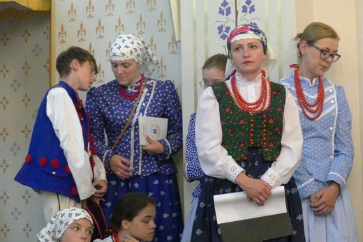 Rajcza przyjęła relikwie Prymasa Tysiąclecia oraz kapelana Solidarności