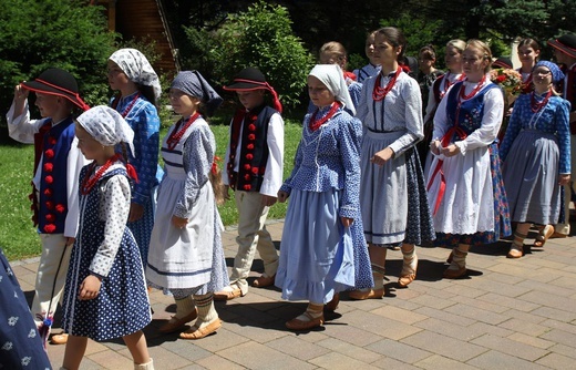 Rajcza przyjęła relikwie Prymasa Tysiąclecia oraz kapelana Solidarności