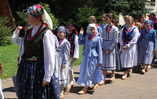 Rajcza przyjęła relikwie Prymasa Tysiąclecia oraz kapelana Solidarności