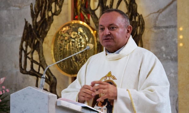 Ks. prof. Cisło: Bądźmy dumni z Kościoła, który ociera łzy prześladowanym