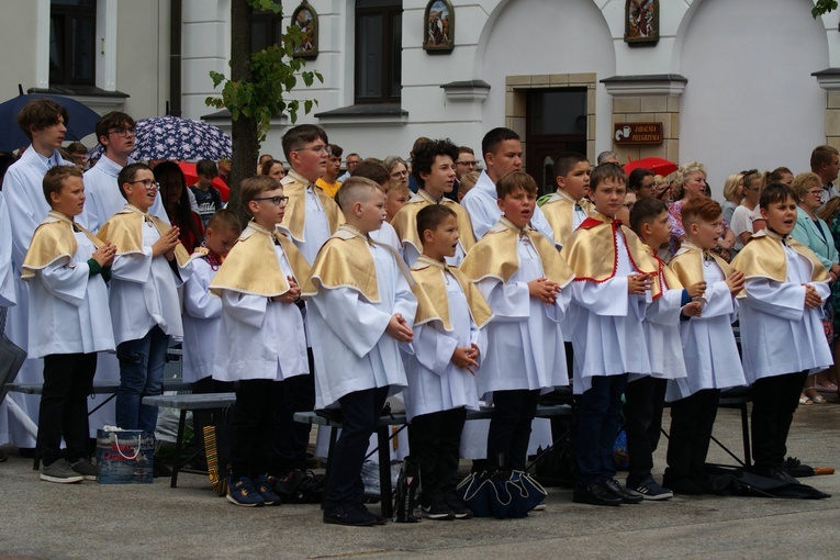 Pielgrzymka DSM do Tuchowa